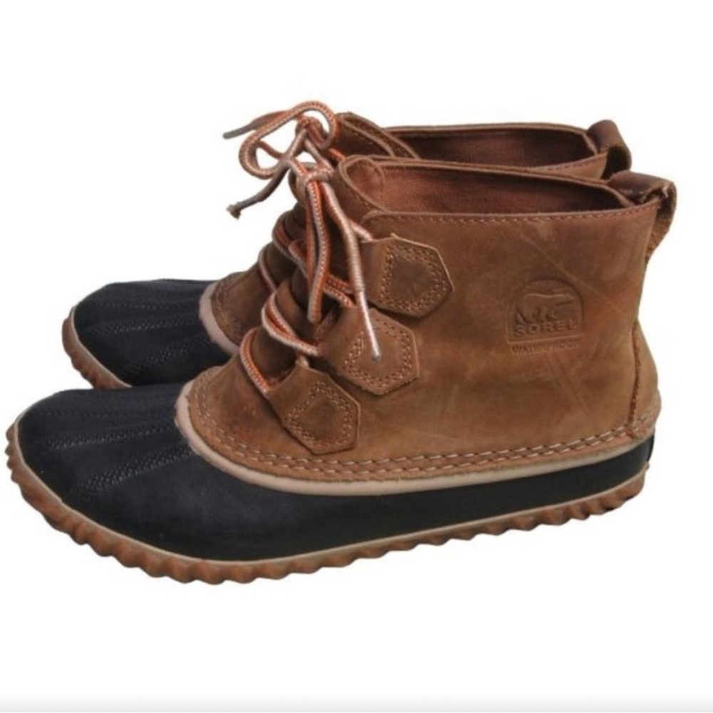 Sorel Out N About Waterproof Winter Boots Size 8.5